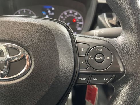 Used 2023 Toyota Corolla LE image 23