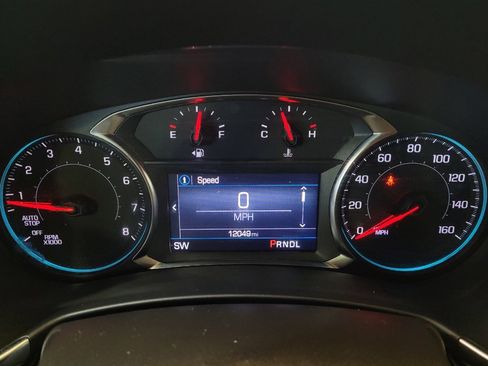 Used 2024 Chevrolet Equinox LT FWD image 23
