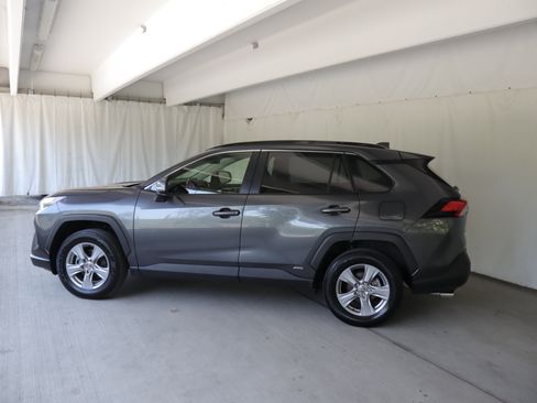 Used 2024 Toyota RAV4 XLE w/ Convenience Package AWD/4WD image 25