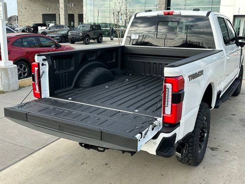 New 2026 Ford F250 Platinum w/ Tremor Off-Road Package image 42
