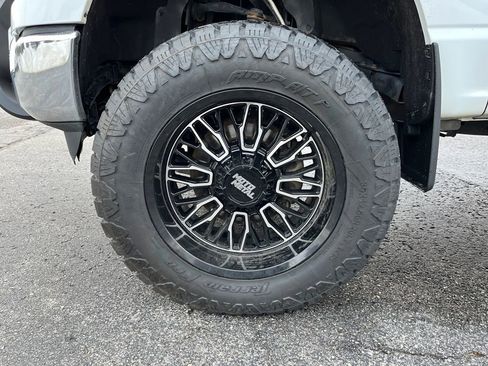 Used 2022 Ford F150 XLT image 22