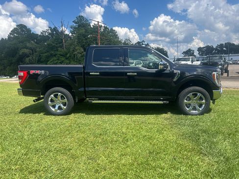 Used 2022 Ford F150 Lariat w/ Equipment Group 502A High AWD/4WD image 10