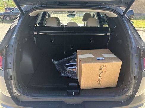 New 2025 Hyundai Tucson SEL image 18