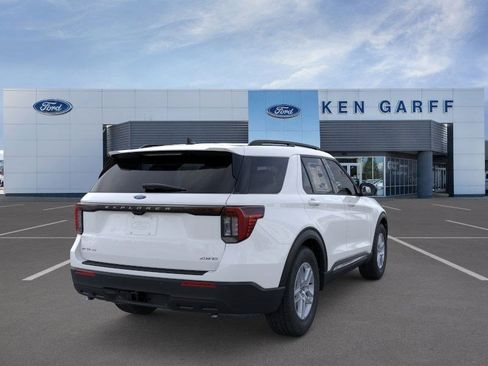 New 2025 Ford Explorer Active image 11