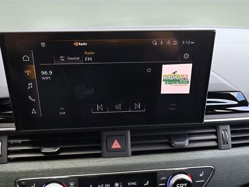 Used 2024 Audi A5 2.0T Premium image 23