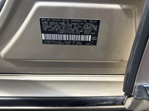 Used 2011 Lexus ES 350 FWD image 16