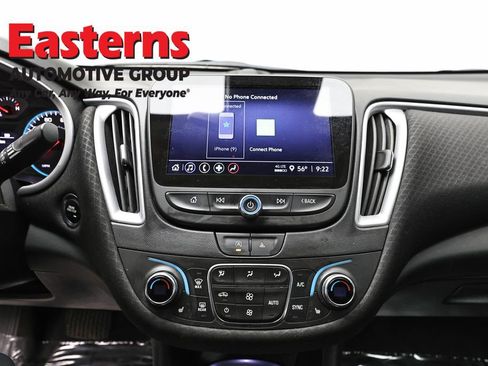 Used 2024 Chevrolet Malibu LT image 12