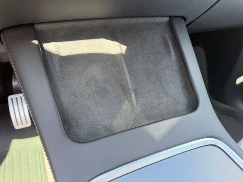 Used 2022 Tesla Model Y Performance image 25