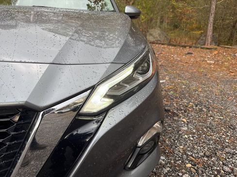 Used 2021 Nissan Altima 2.5 SL image 3