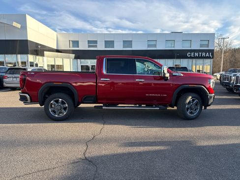 New 2026 GMC Sierra 2500 SLT w/ SLT Premium Package image 8