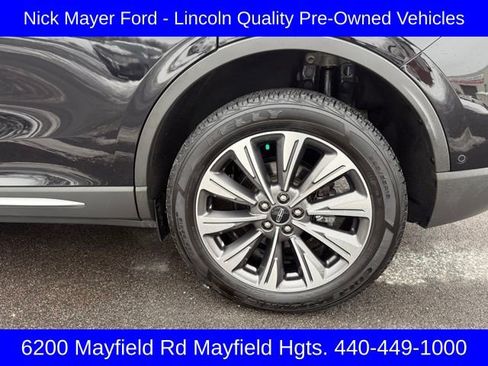 Used 2022 Lincoln Corsair Reserve w/ Equipment Group 201A image 28