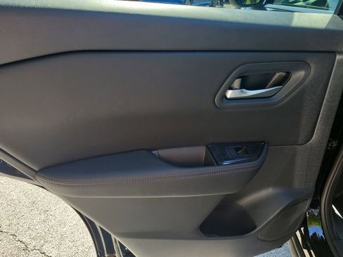 New 2026 Nissan Rogue SV image 14