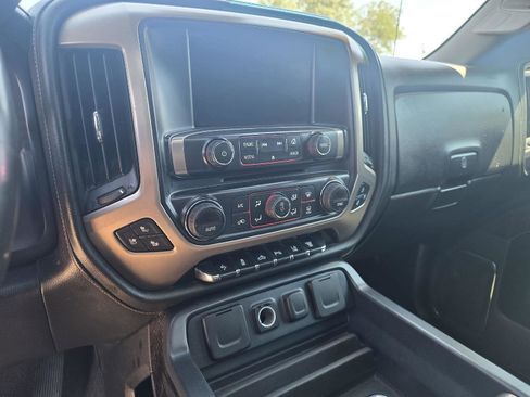 Used 2016 GMC Sierra 2500 Denali w/ Duramax Plus Package AWD/4WD image 15