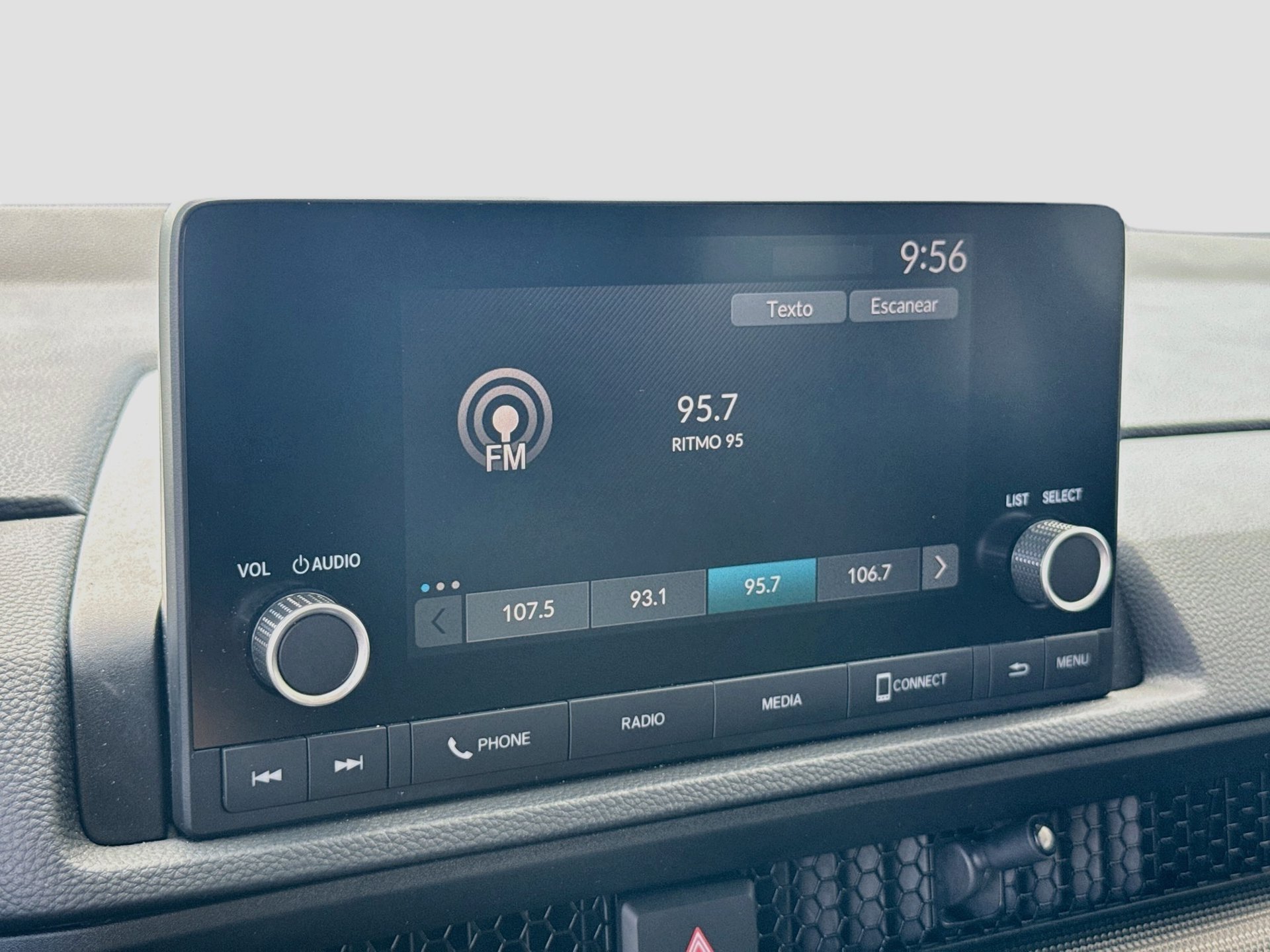 Certified 2025 Honda CR-V LX image 32