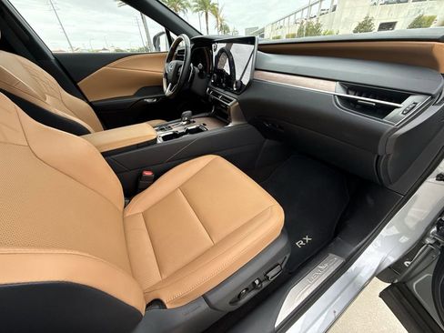Used 2025 Lexus RX 350 Premium FWD image 15