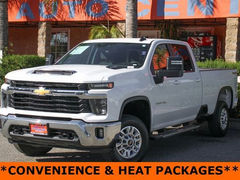 Used 2025 Chevrolet Silverado 2500 LT w/ Convenience Package image 4
