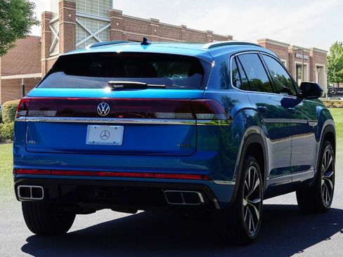 Used 2024 Volkswagen Atlas Cross Sport SEL Premium R-Line AWD/4WD image 6