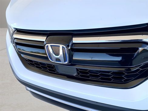 Used 2022 Honda CR-V Touring image 2
