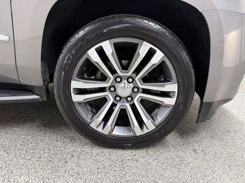 Used 2019 GMC Yukon XL Denali w/ Open Road Package AWD/4WD image 53