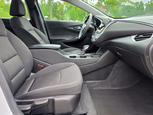 Used 2024 Chevrolet Malibu LT FWD image 29