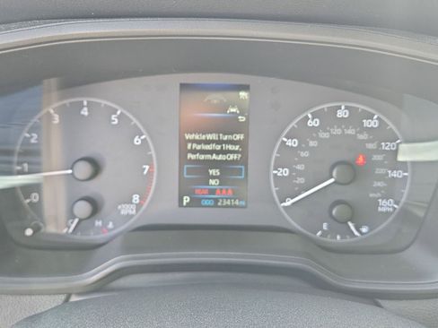 Used 2025 Toyota Corolla Cross LE FWD image 30