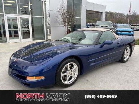 Used 2004 Chevrolet Corvette Convertible w/ Preferred Equipment Group image 1