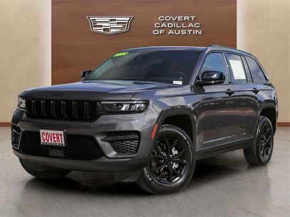 Used 2024 Jeep Grand Cherokee Altitude