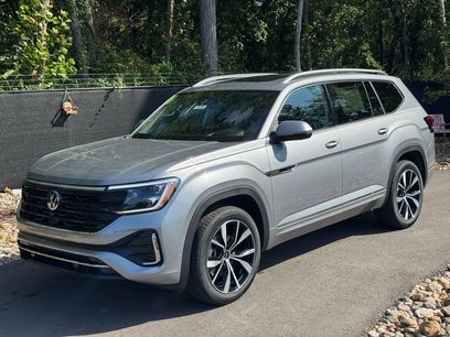 New 2026 Volkswagen Atlas SEL Premium R-Line