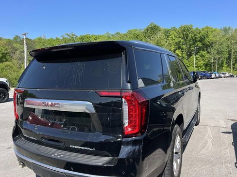 Used 2024 GMC Yukon Denali AWD/4WD image 3