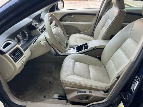 Used 2012 Volvo XC70 3.2 AWD/4WD image 25