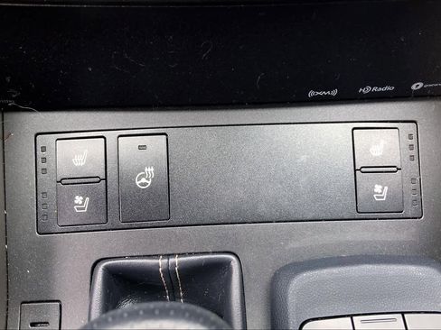 Used 2020 Lexus IS 300 F Sport w/ F Sport Package RWD image 35