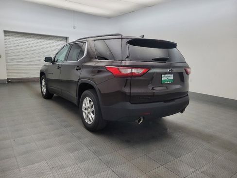 Used 2021 Chevrolet Traverse LT image 5