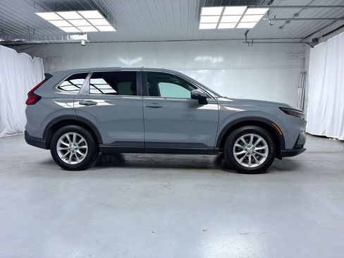 Used 2024 Honda CR-V EX image 10