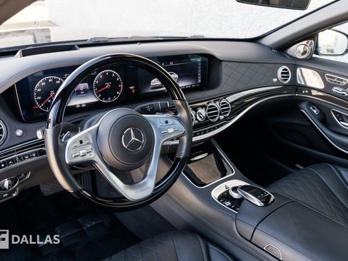 Used 2020 Mercedes-Benz Maybach S 650 image 25