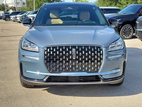 Certified 2023 Lincoln Corsair Reserve w/ Equipment Group 202A FWD image 2