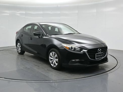 Used 2018 MAZDA MAZDA3 Sport image 53