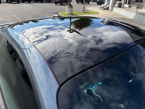 Used 2025 Ford Mustang GT Premium RWD image 28
