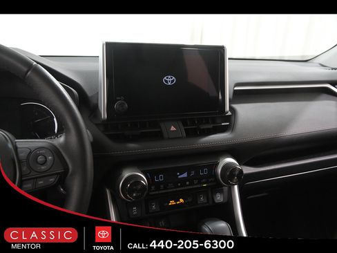Certified 2024 Toyota RAV4 XLE w/ Convenience Package AWD/4WD image 9