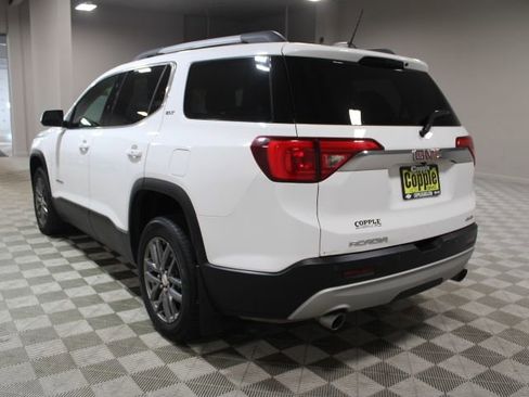Used 2019 GMC Acadia SLT image 8