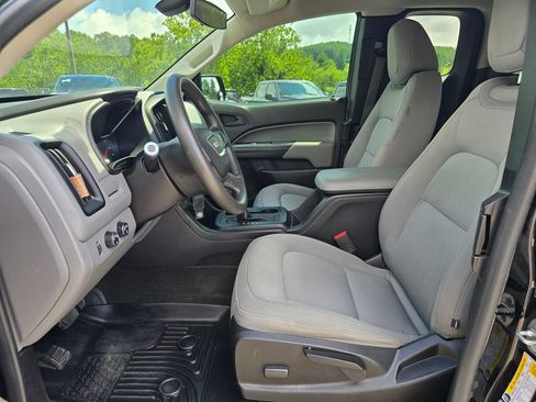 Certified 2017 GMC Canyon 4x4 Extended Cab image 4
