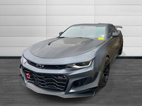Used 2021 Chevrolet Camaro ZL1 image 5