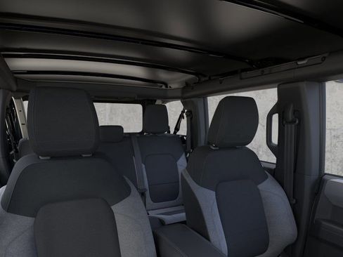 New 2025 Ford Bronco 4-Door AWD/4WD image 12