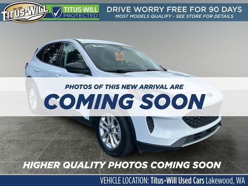 Used 2022 Ford Escape SE image 1