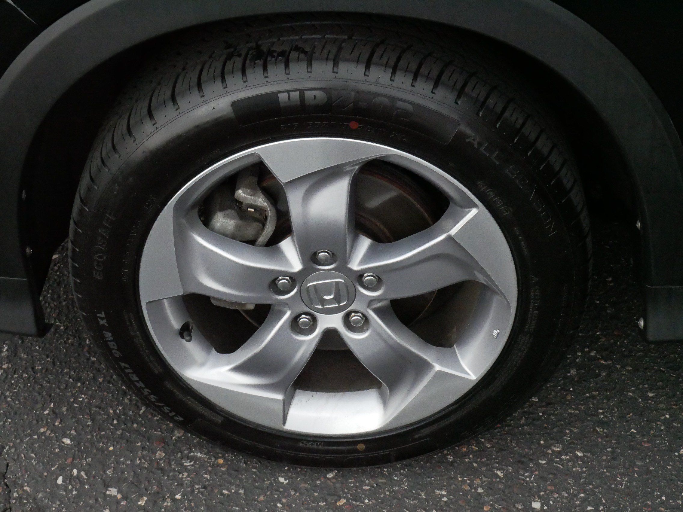 Used 2019 Honda HR-V LX image 15