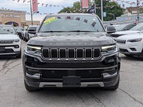 Used 2022 Jeep Wagoneer Series III AWD/4WD image 3