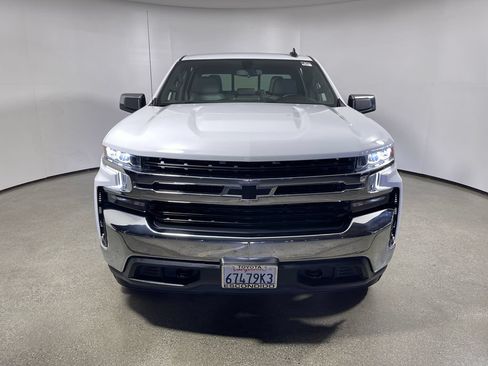 Used 2022 Chevrolet Silverado 1500 LT AWD/4WD image 8
