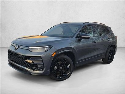 New 2026 Volkswagen Tiguan SE R-Line