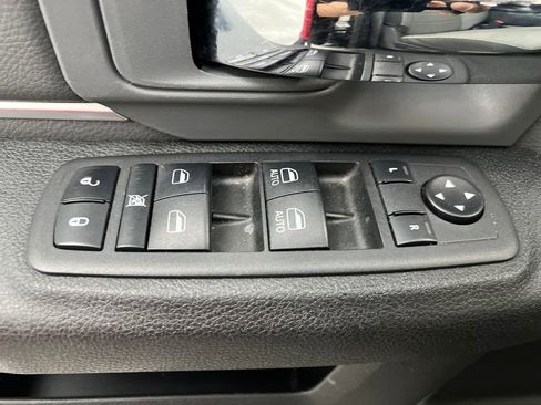 Used 2024 RAM 1500 Classic SLT image 12