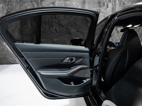 Used 2023 BMW M3 Competition w/ Executive Package image 11