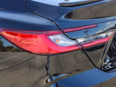 Used 2025 Toyota Camry LE FWD image 9